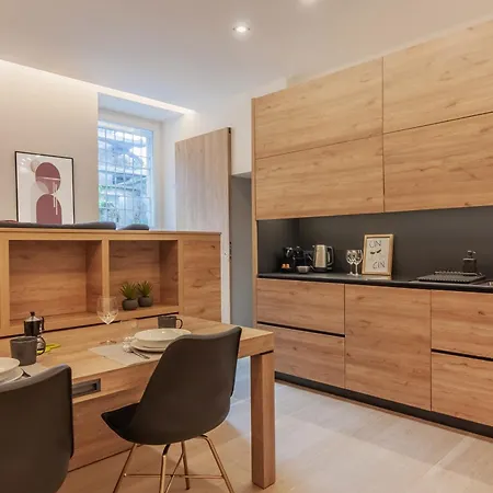 Casa Indipendenza Como